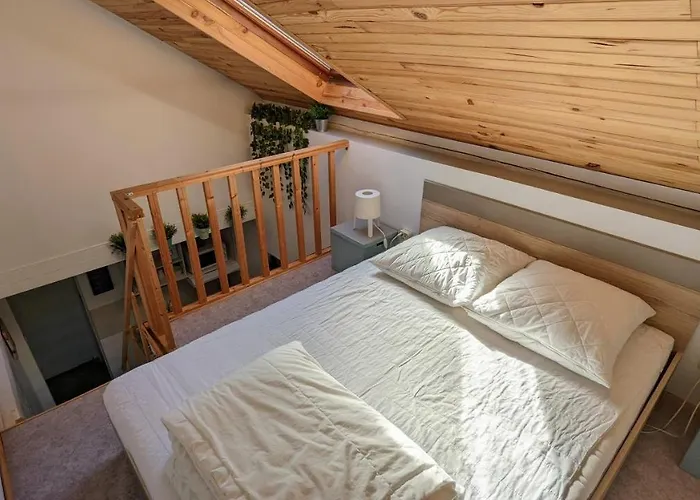 Mezzanine Chez Papou, Et Foret Apartment